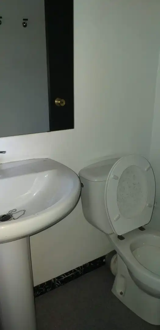 Baño de Oficina de alquiler en Valladolid con Aire acondicionado y Terraza