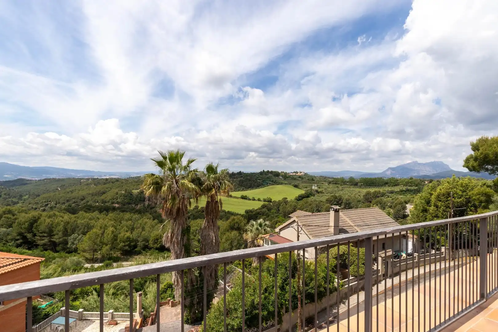 Vista exterior de Casa o chalet en venta en Ullastrell con Calefacción, Jardín privado y Terraza