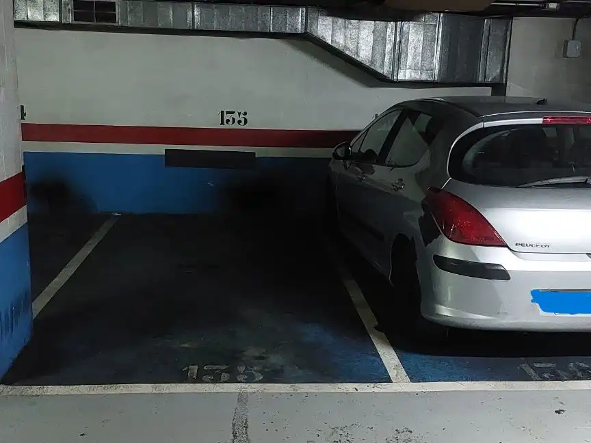 Parkplatz von Garage zur Miete in Barcelona
