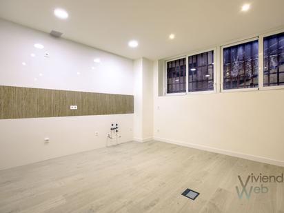 Premises for sale in  Madrid Capital  with Air Conditioner