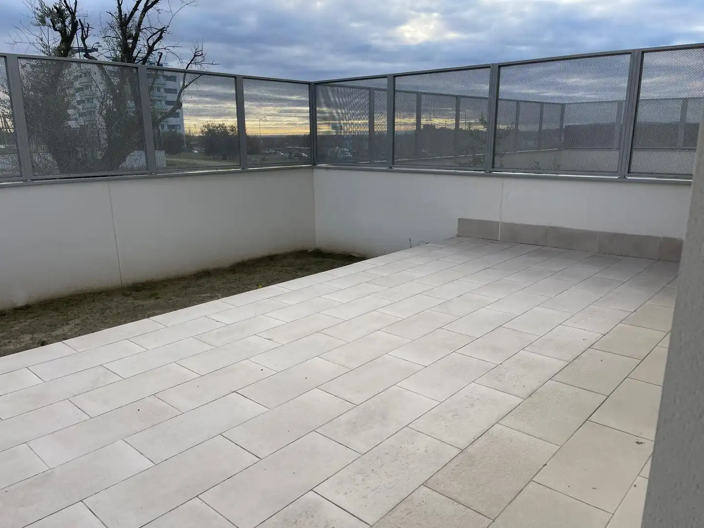 Wohnung mit Aufzug zum Verkauf in Avenida de los Reyes Católicos 4, imagen 4