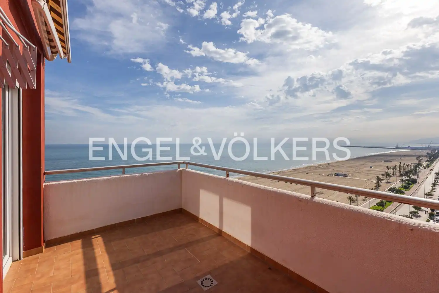 Penthouse with terrace for sale in Playa de Gandia, imagen 35