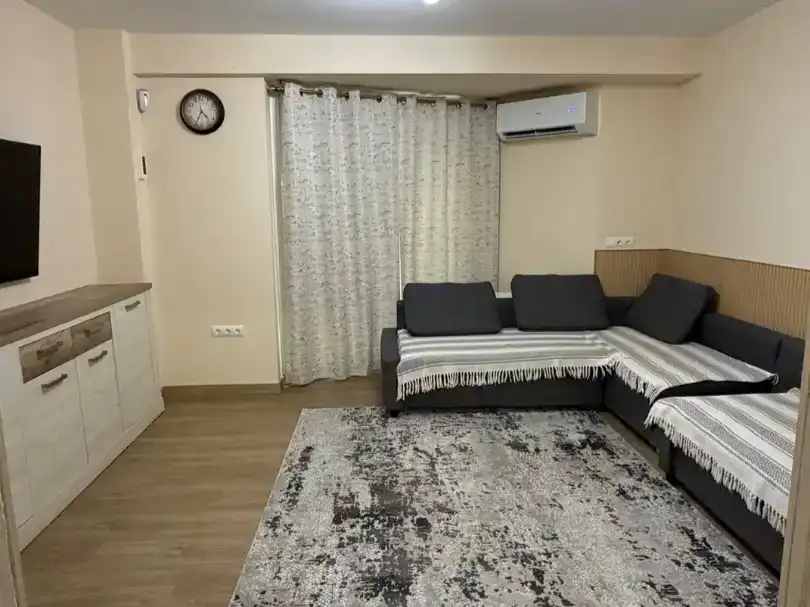 Sala d'estar de Pis en venda en  Sevilla Capital amb Aire condicionat i Balcó