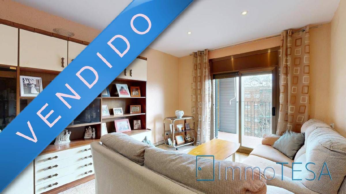 Vista exterior de Pis en venda en Sabadell amb Aire condicionat, Calefacció i Traster