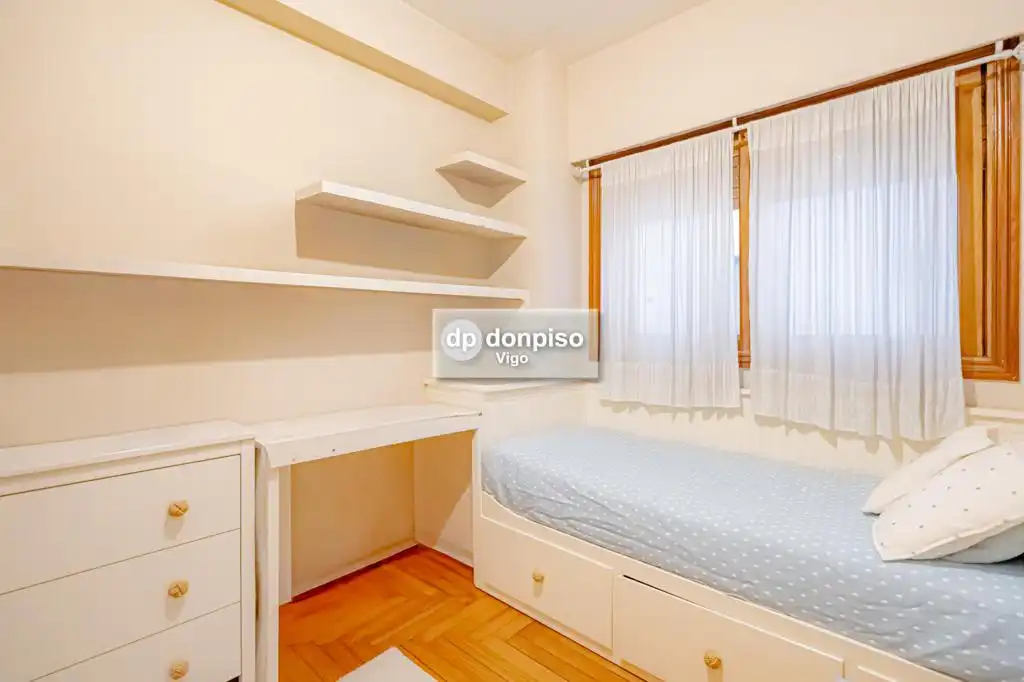 Apartamento en venta en Plaza España - Corte Inglés