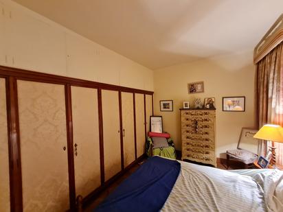 Bedroom of Flat for sale in  Barcelona Capital  with Air Conditioner