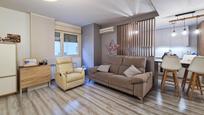 Living room of Duplex for sale in Tudela  with Heating, Parquet flooring and Terrace