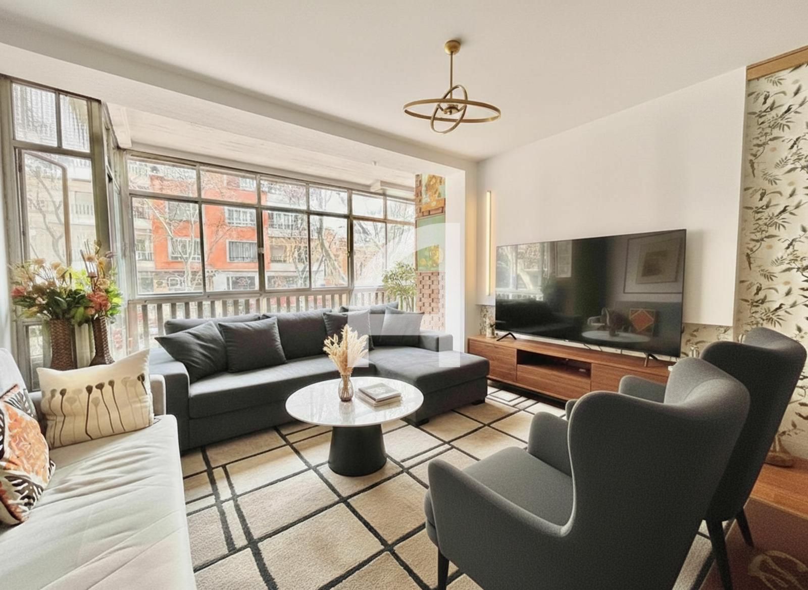 Sala d'estar de Pis en venda en  Madrid Capital amb Calefacció i Terrassa