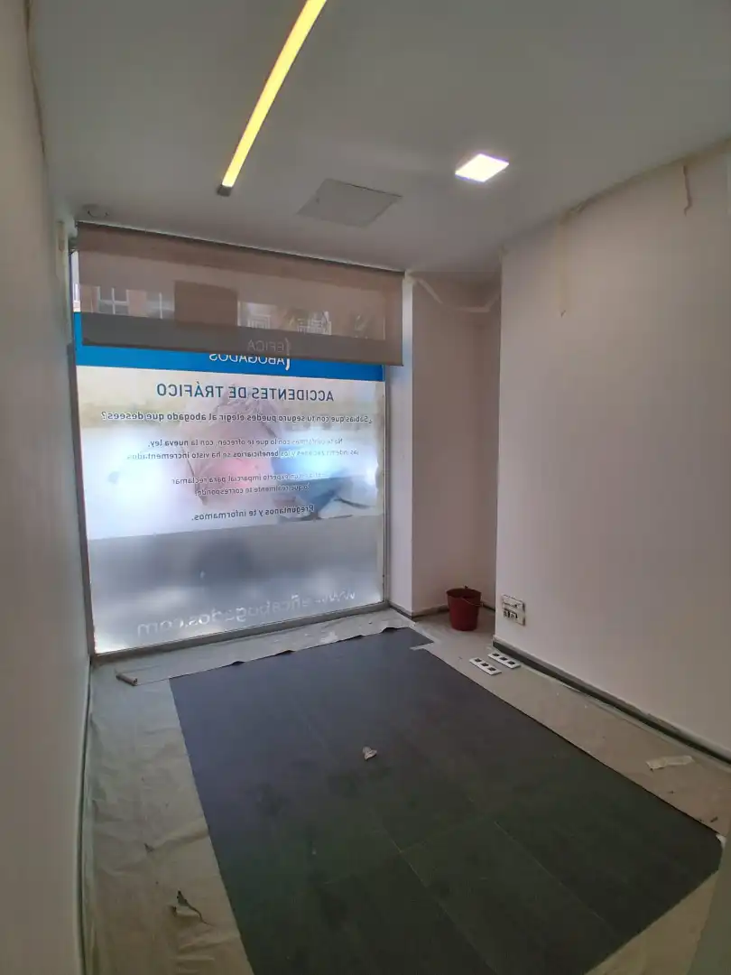 Business premises to rent in Carrer Pintor Peris Aragó 25, imagen 3