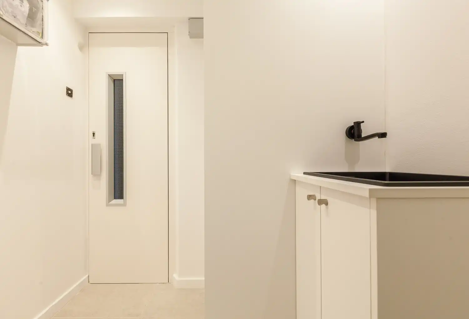 Flat for sale in Barcelona  with Air Conditioner, Heating and Oven