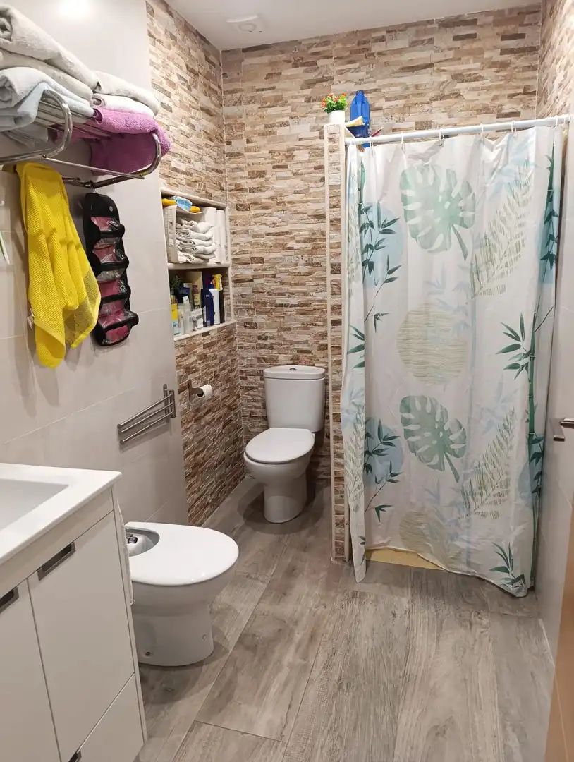 Bany de Casa o xalet en venda en Valdepeñas amb Calefacció i Traster