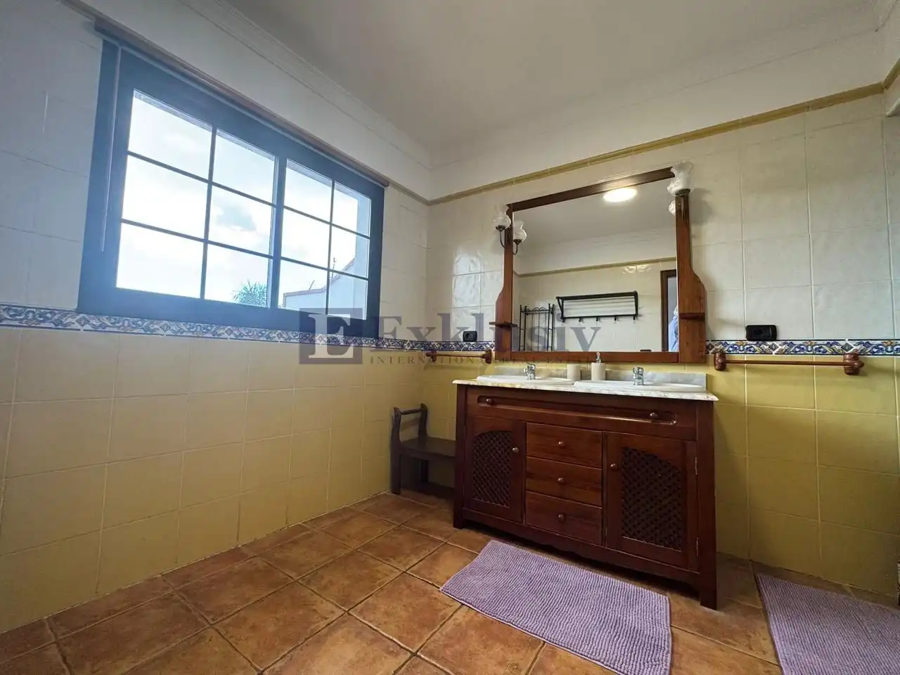 Casa amb piscina en venda a Calle Aceviño, imagen 11