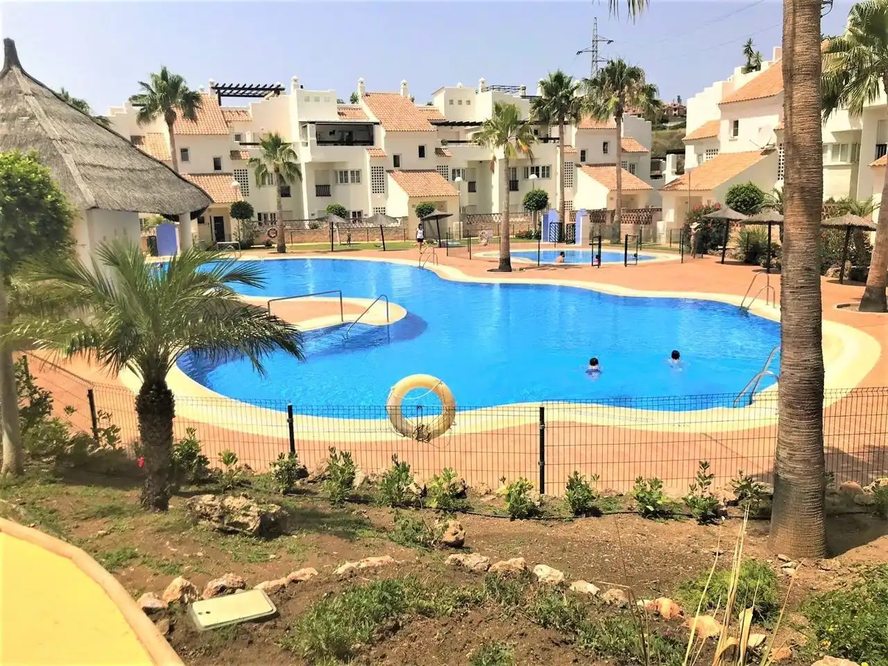 Piscina de Dúplex en venda en Benalmádena amb Aire condicionat, Calefacció i Jardí privat