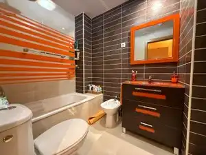 Bathroom of Flat for sale in Arganda del Rey  with Air Conditioner, Heating and Private garden