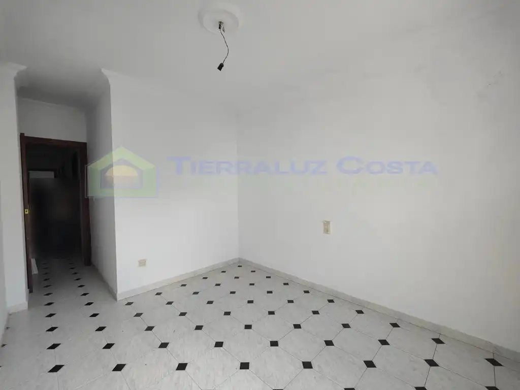 Piso en venta en Lepe con Balcón