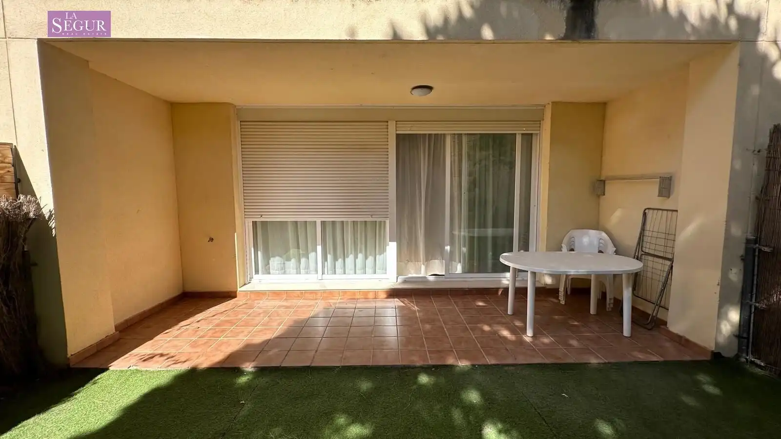 Dúplex amb piscina en venda a Los Caños de Meca
