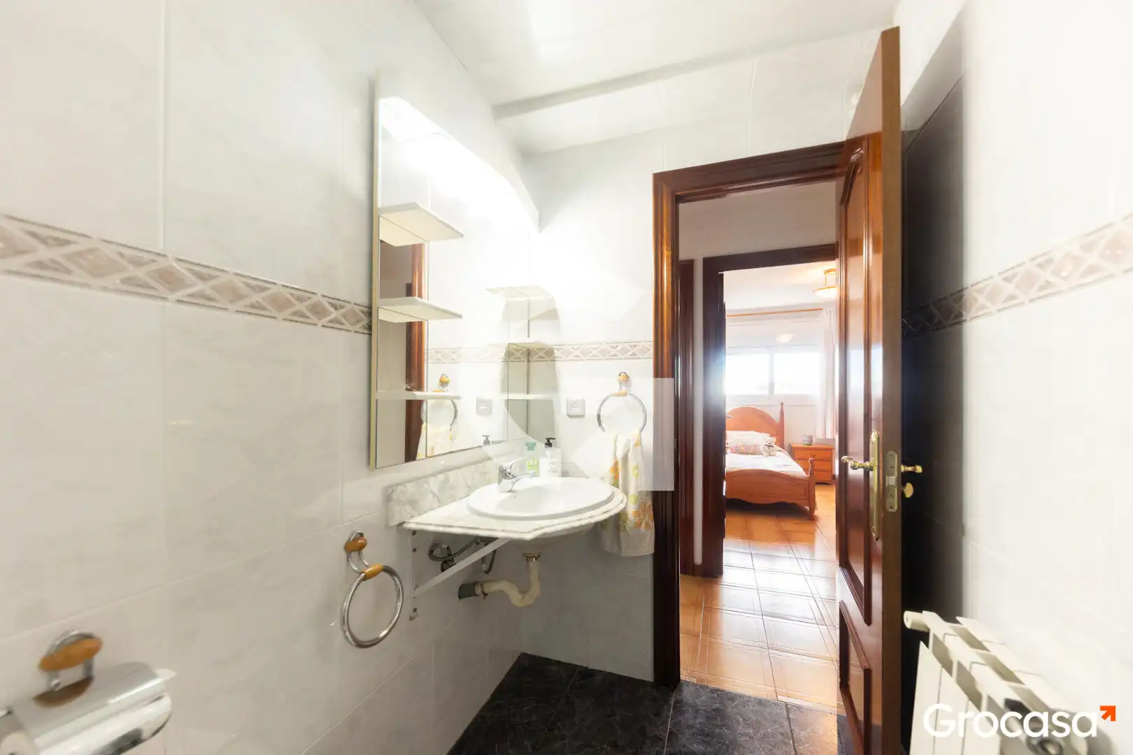 Bathroom of Flat for sale in L'Hospitalet de Llobregat  with Heating, Oven and Balcony