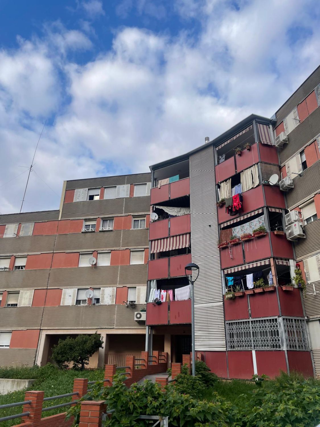 Exterior view of Flat for sale in Badia del Vallès