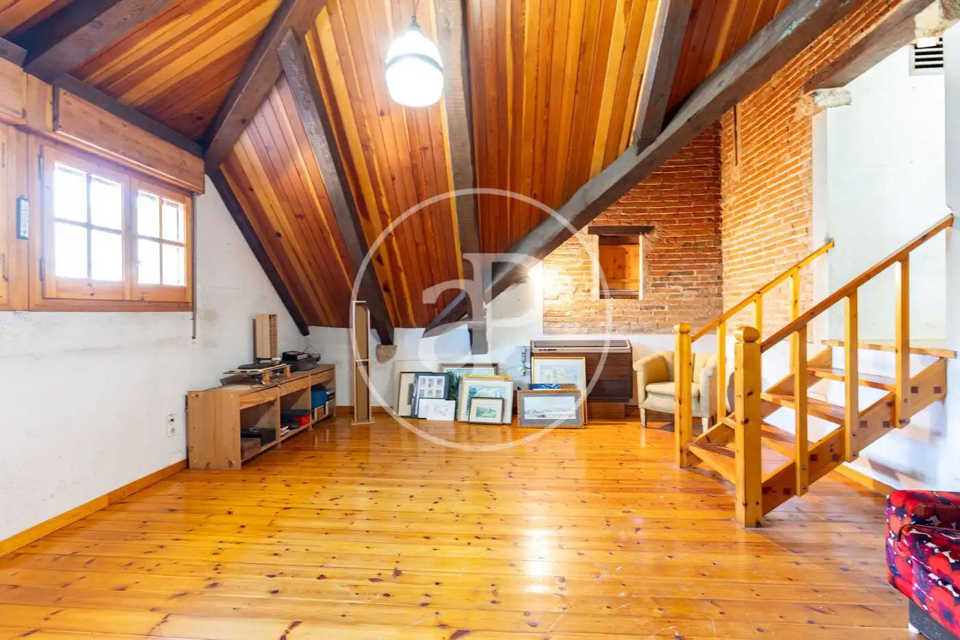 Houses for sale in Carrer d'Àngel Guimerà, L'Eixample