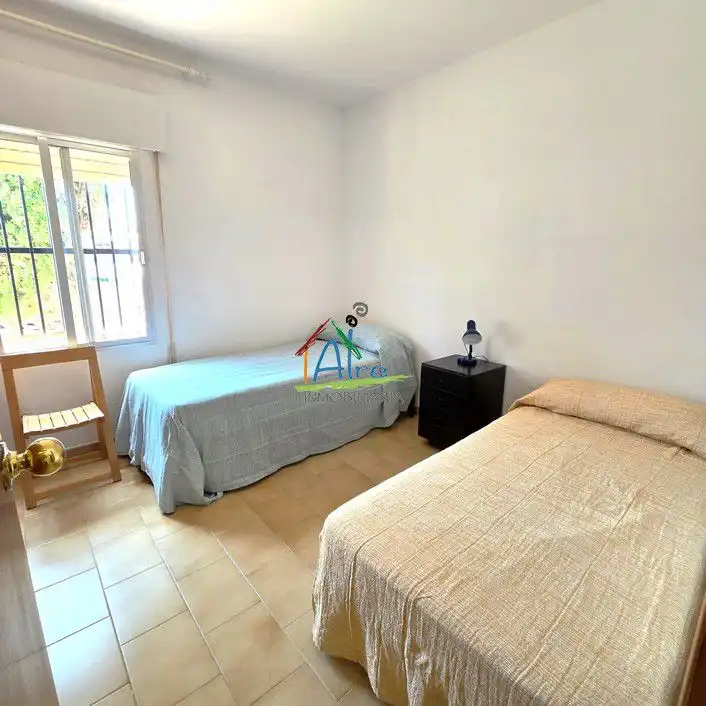 Schlafzimmer von Haus oder Chalet zum Verkauf in Almonte mit Heizung, Privatgarten und Terrasse