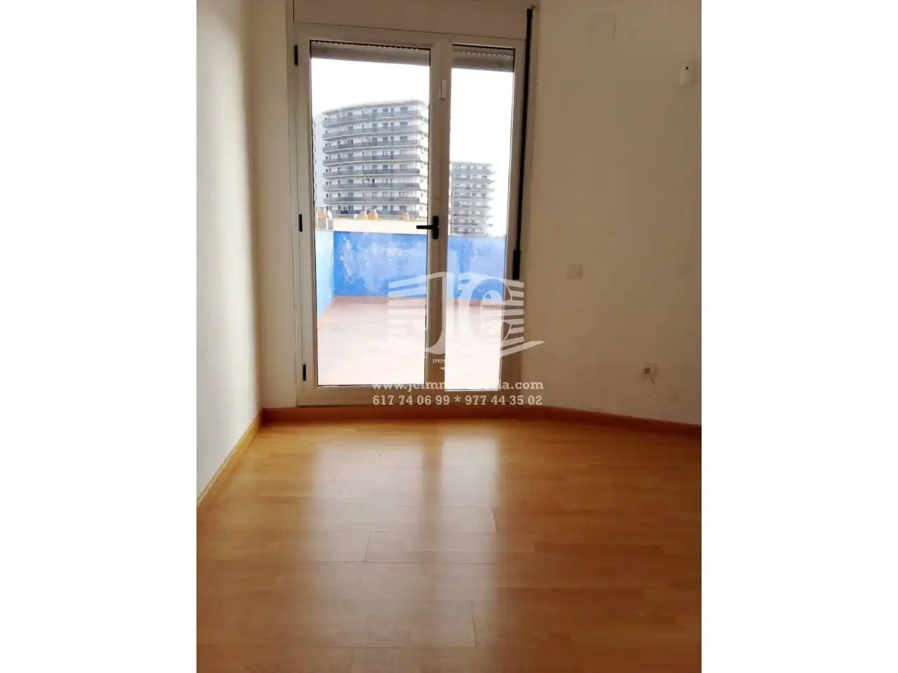 Dormitori de Dúplex en venda en L'Ampolla amb Aire condicionat, Parquet i Terrassa