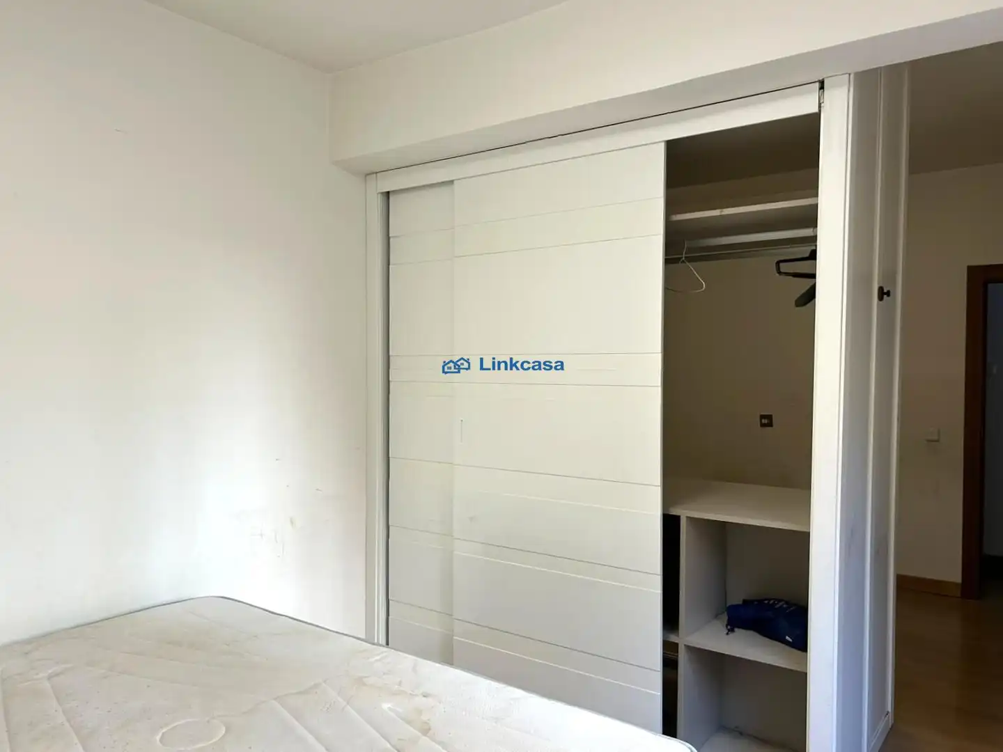 Piso en venta en Madrid con Aire acondicionado, Calefacción y Amueblado