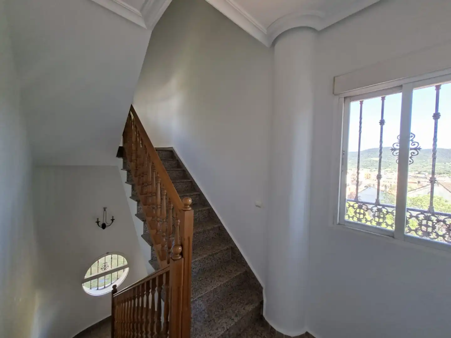 Houses for sale in Plasencia  with Air Conditioner