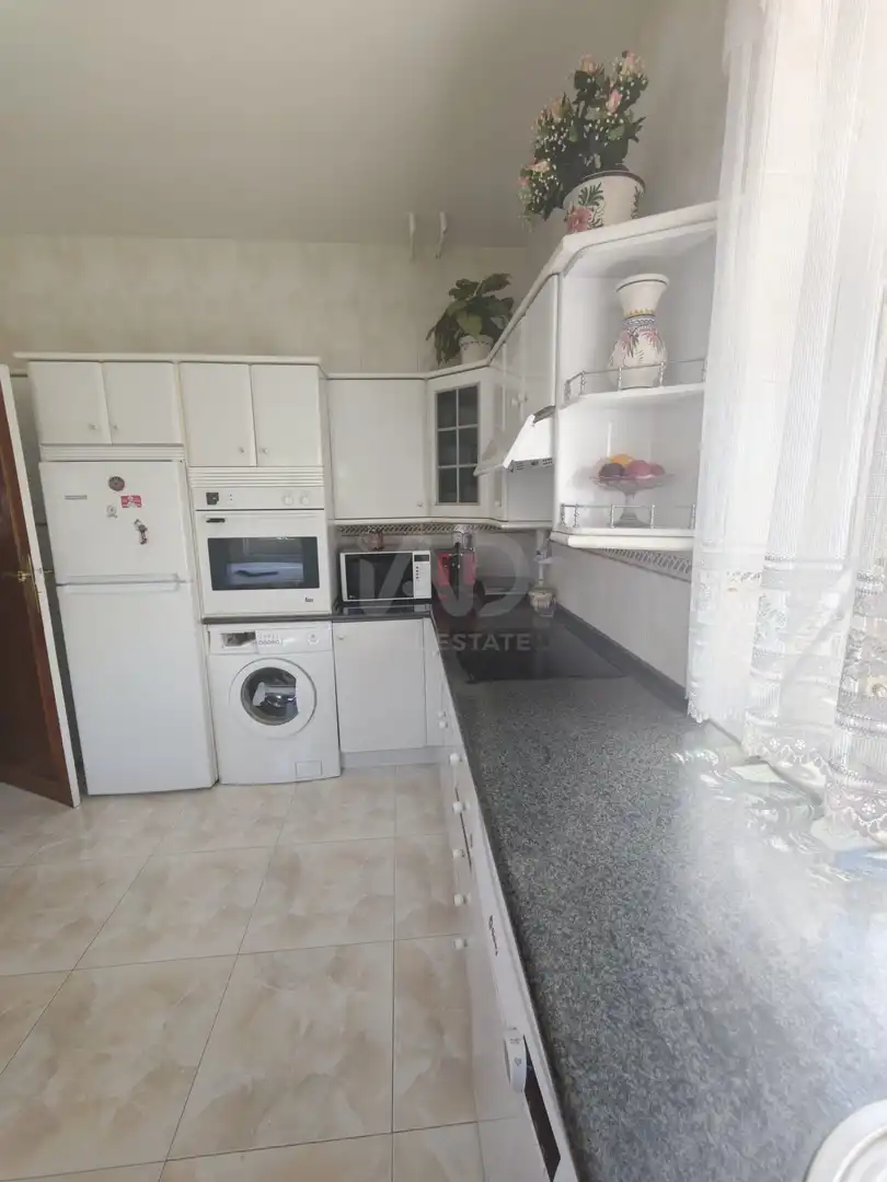 Cuina de Casa o xalet en venda en Urdiales del Páramo amb Calefacció