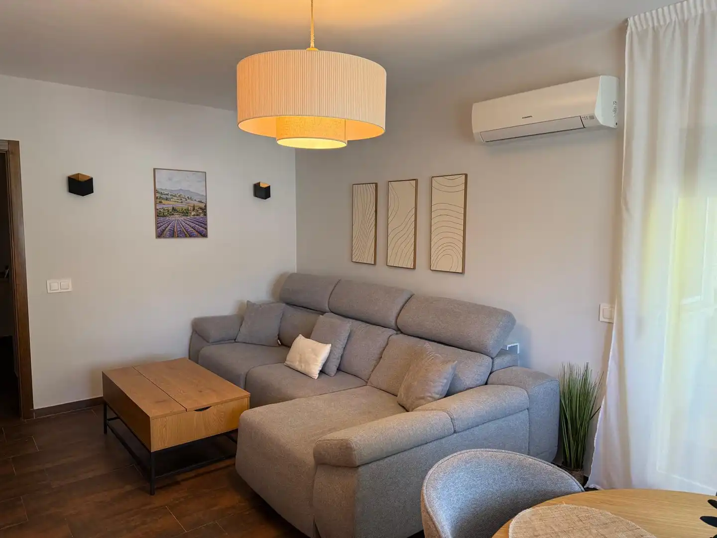 Wohnzimmer von Wohnung zur Miete in Algeciras mit Klimaanlage, Heizung und Terrasse