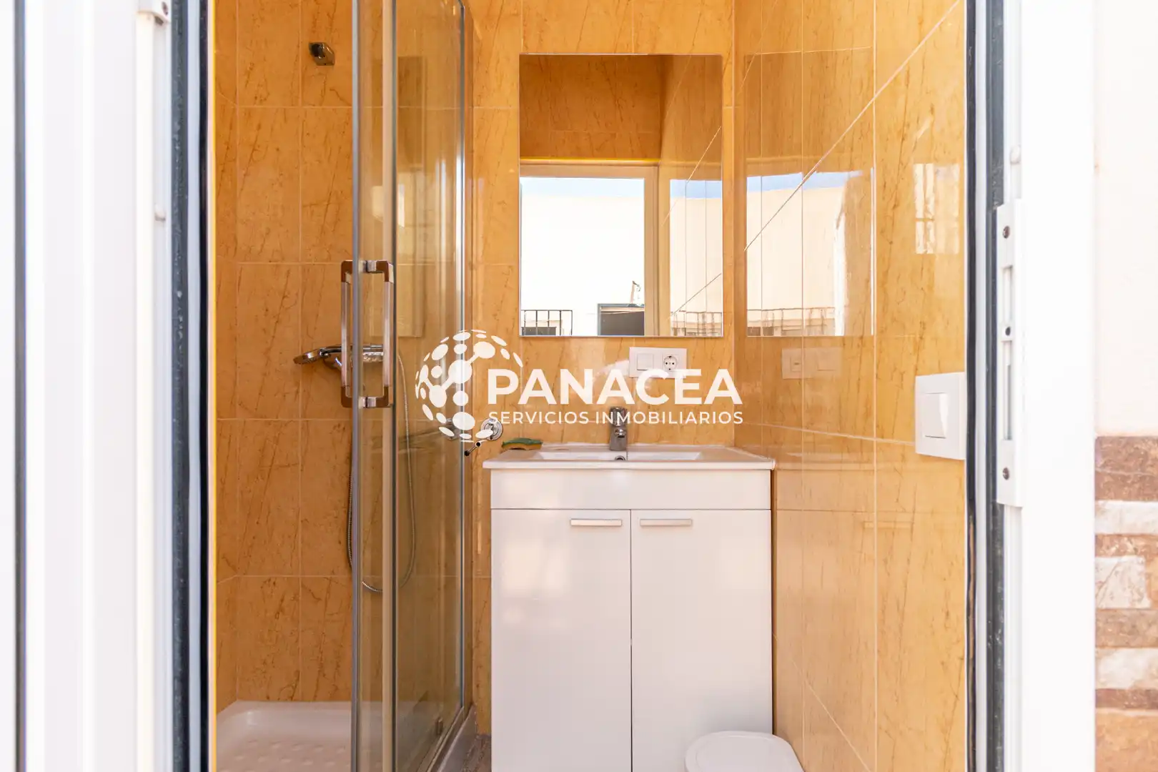 Badezimmer von Haus oder Chalet zum Verkauf in Vícar mit Möbliert
