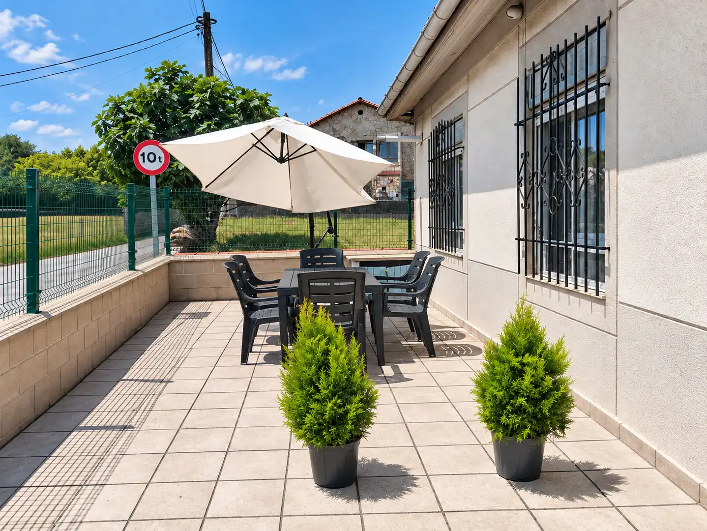 Terrace of Houses for rent in Camargo  with Heating, Terrace and Furnished