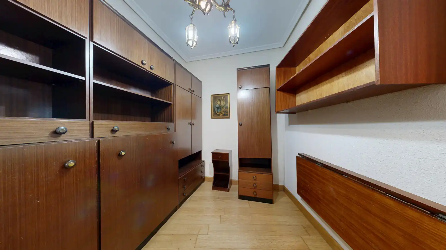 Wohnung zum Verkauf in Tafalla mit Heizung, Abstellraum und Balkon
