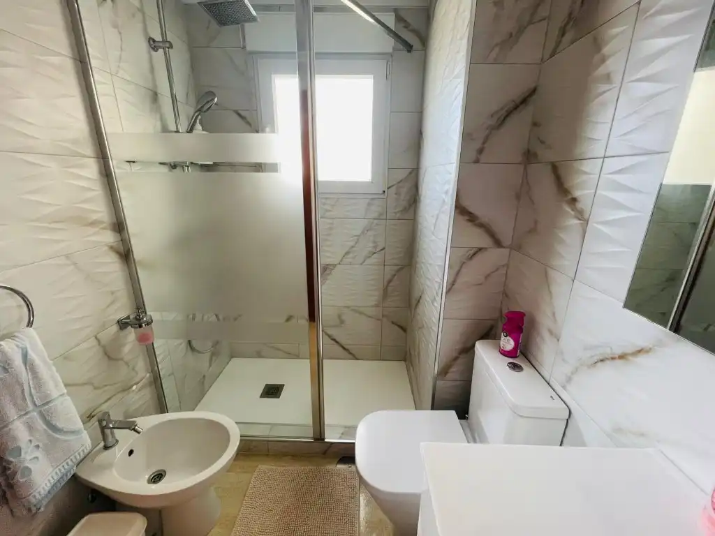 Baño de Apartamento en venta en La Manga del Mar Menor