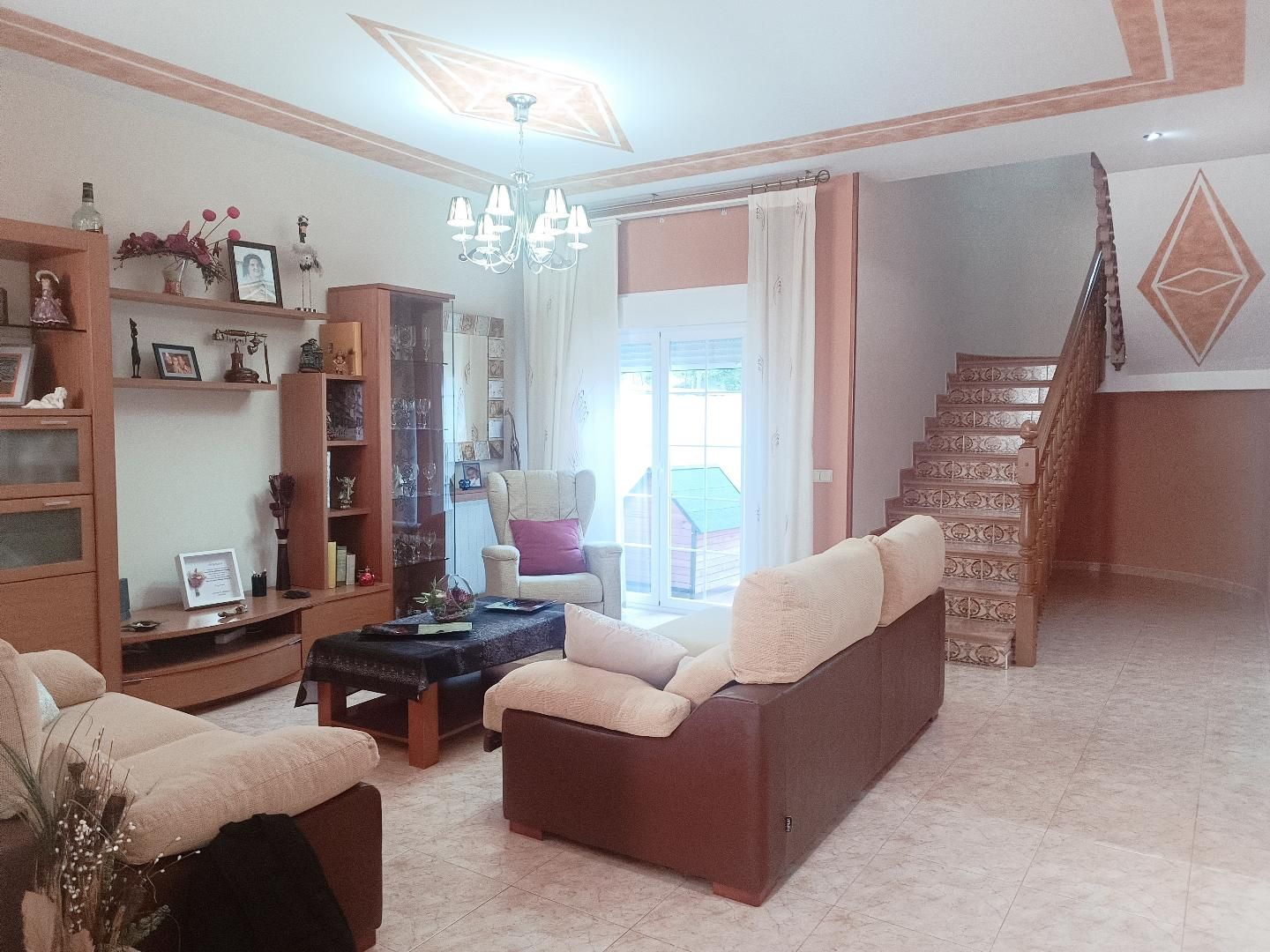 Living room of Single-family semi-detached for sale in Cariñena  with Terrace and Storage room