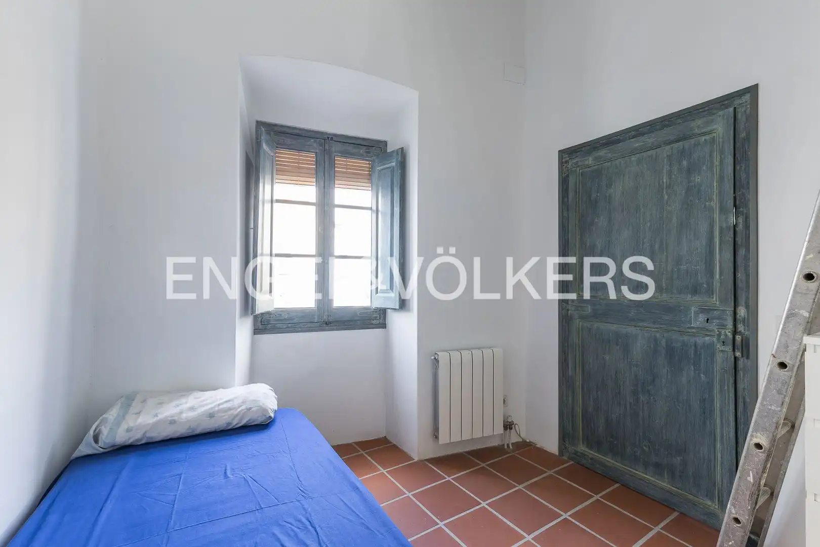 Habitación de Casa adosada en venta en Cubelles con Calefacción y Balcón