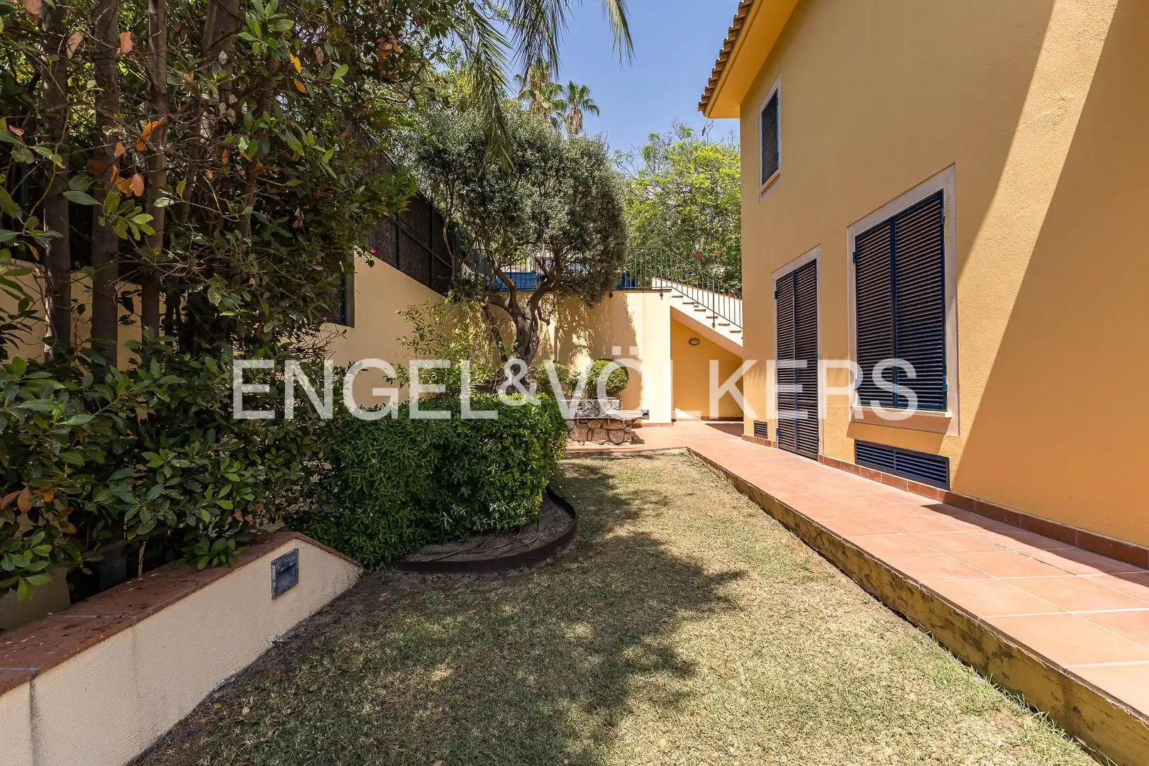 Exterior view of Houses for sale in Sitges  with Air Conditioner, Heating and Private garden