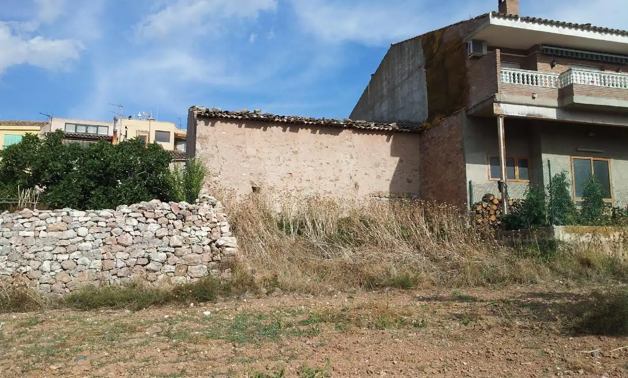 Edificio en venta en Carrer de les Eres, Ulldemolins