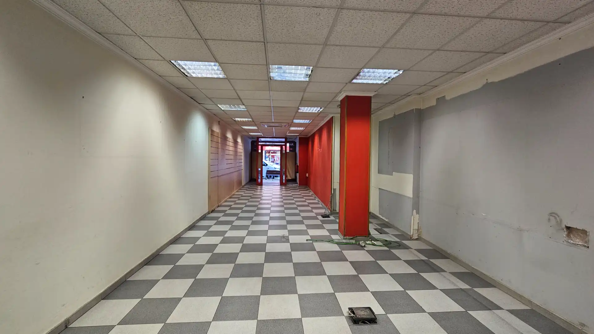 Local comercial en alquiler en Avinguda de Prat de la Riba 27, imagen 6