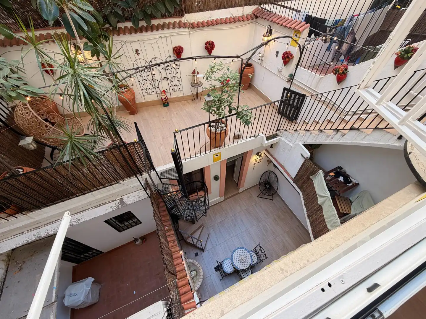 Terrasse von Maisonette zum Verkauf in Barcelona mit Klimaanlage, Terrasse und Balkon