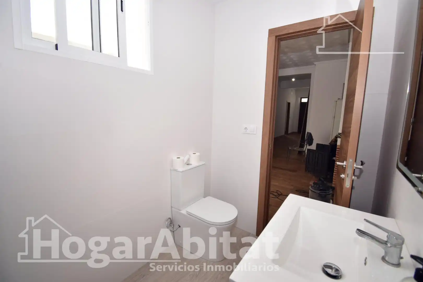 Bany de Casa o xalet en venda en Catarroja amb Aire condicionat, Calefacció i Terrassa