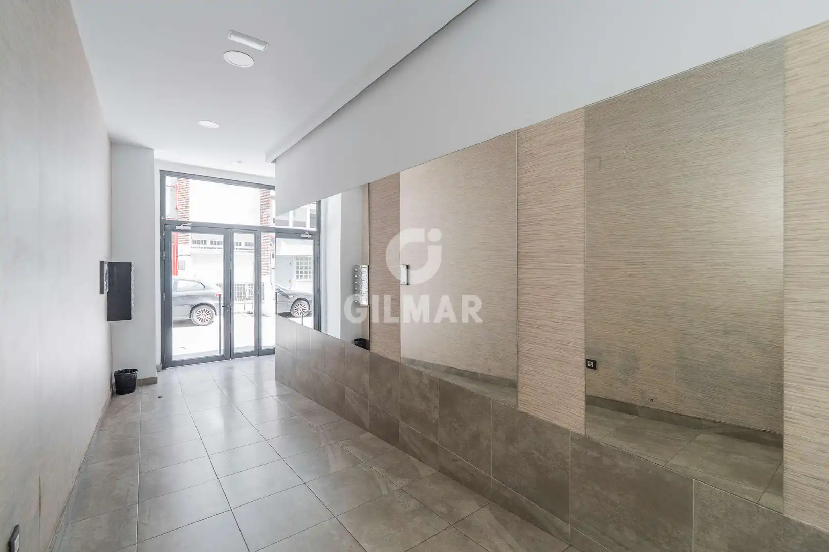Piso en venta en Madrid con Calefacción y Trastero