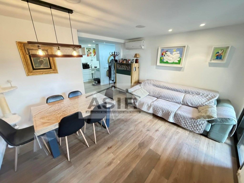 Living room of Flat for sale in Alzira  with Air Conditioner and Balcony