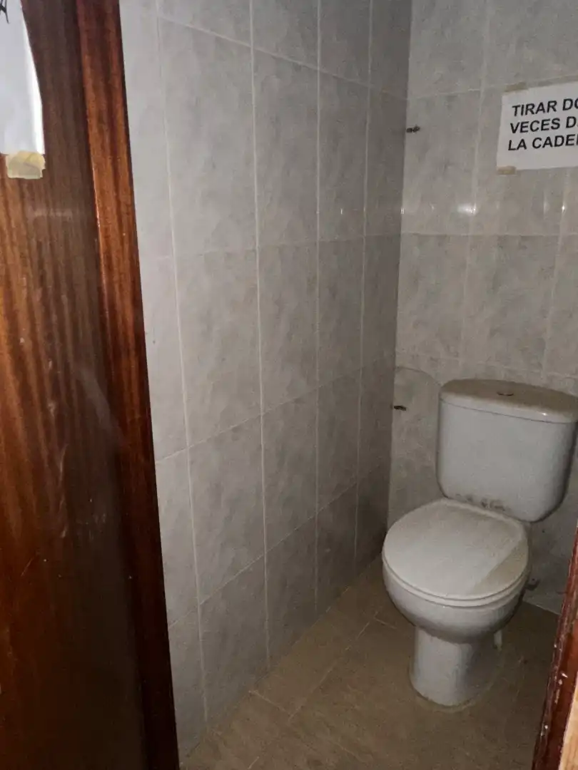 Bany de Nau industrial en venda en Cistérniga
