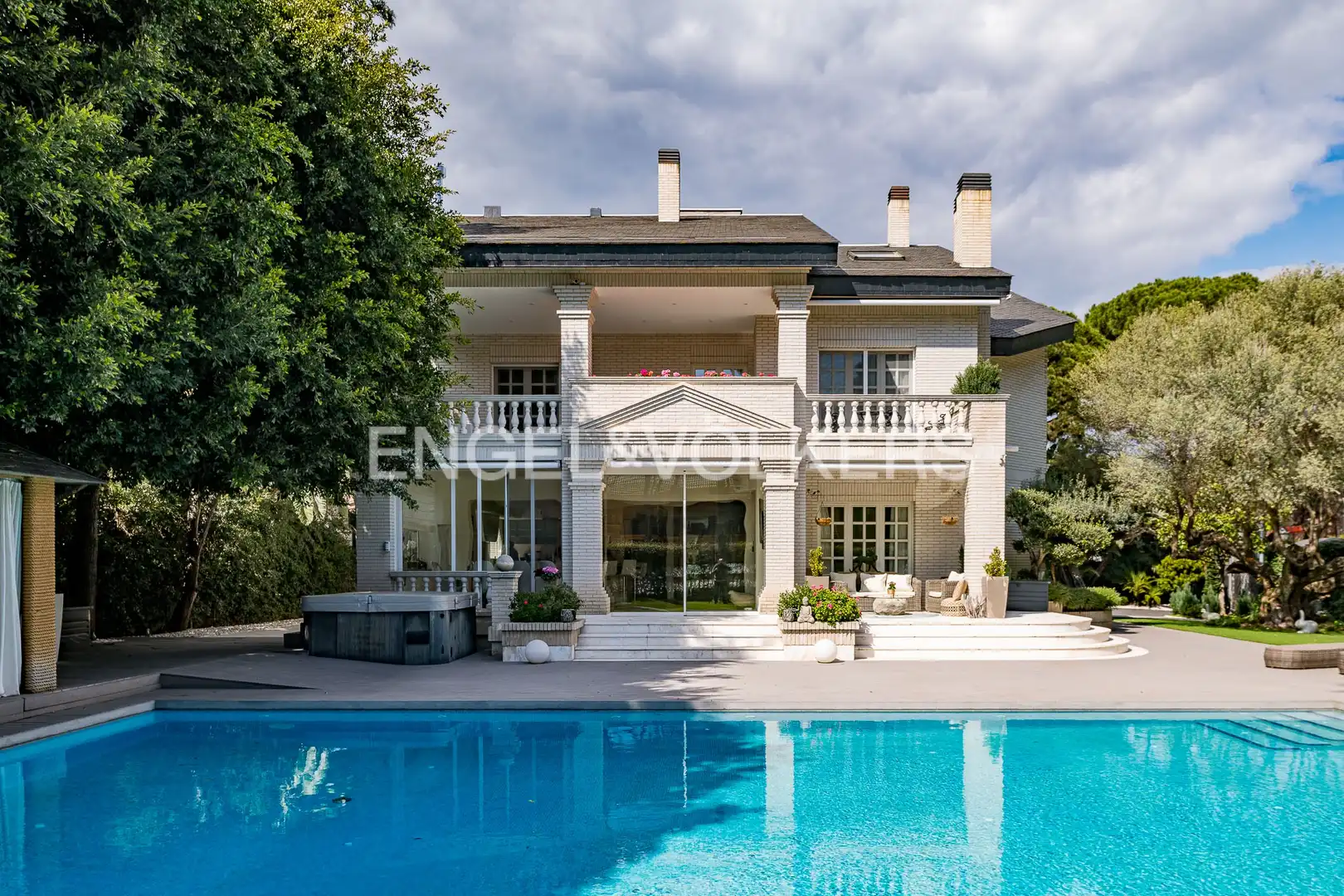 Exterior view of Houses for sale in Castelldefels  with Air Conditioner, Heating and Private garden