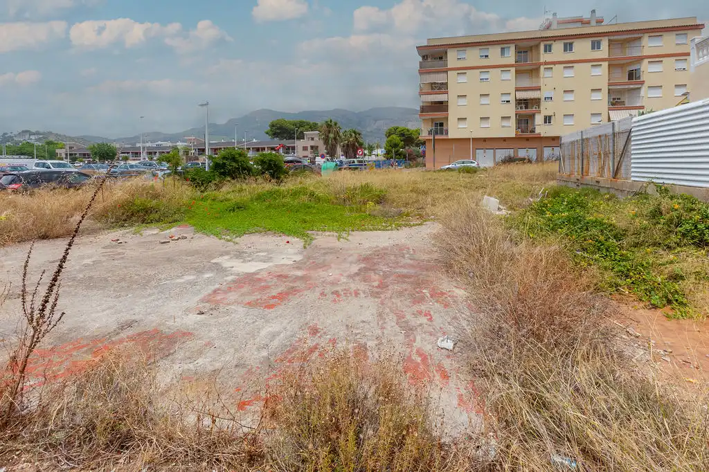 Terreny residencial en venda a Carrer de Ferran d'Antequera 2, imagen 6