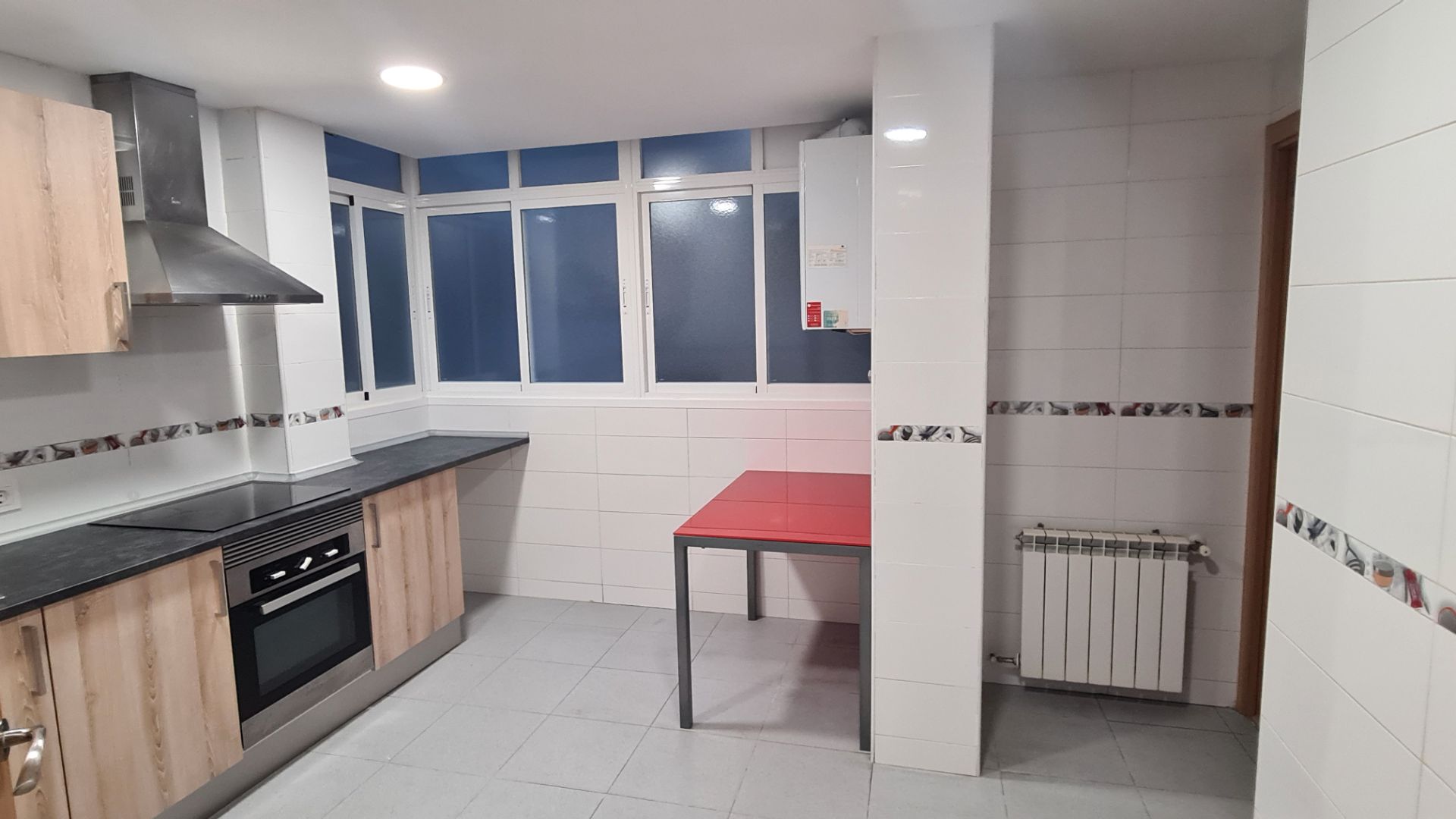 Cuina de Pis de lloguer en Torrejón de Ardoz amb Calefacció, Terrassa i Forn