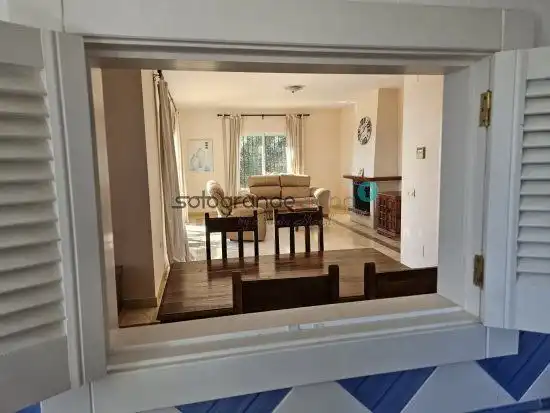 Sala d'estar de Casa o xalet de lloguer en La Alcaidesa amb Aire condicionat, Calefacció i Terrassa