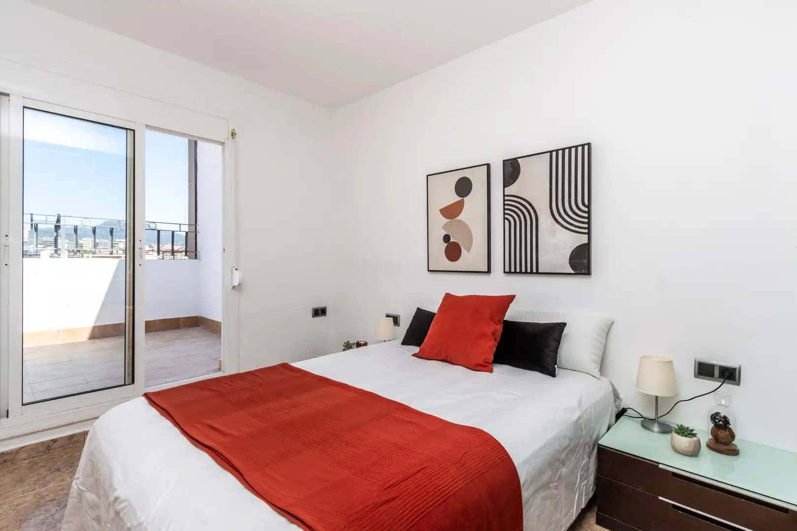 Schlafzimmer von Dachboden zum Verkauf in Terrassa mit Klimaanlage, Heizung und Terrasse