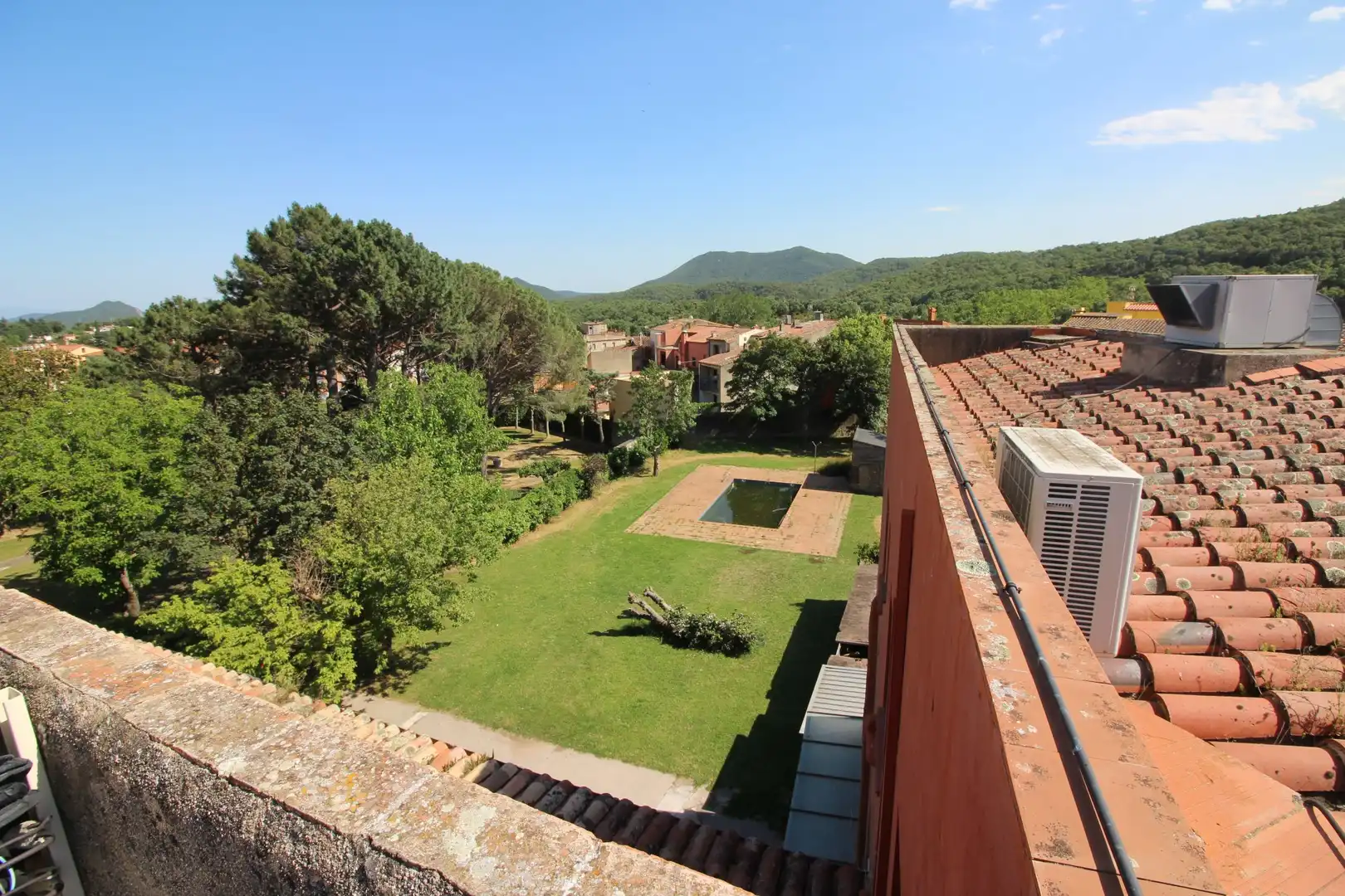 Garten von Haus oder Chalet zum Verkauf in Maçanet de Cabrenys mit Terrasse und Schwimmbad