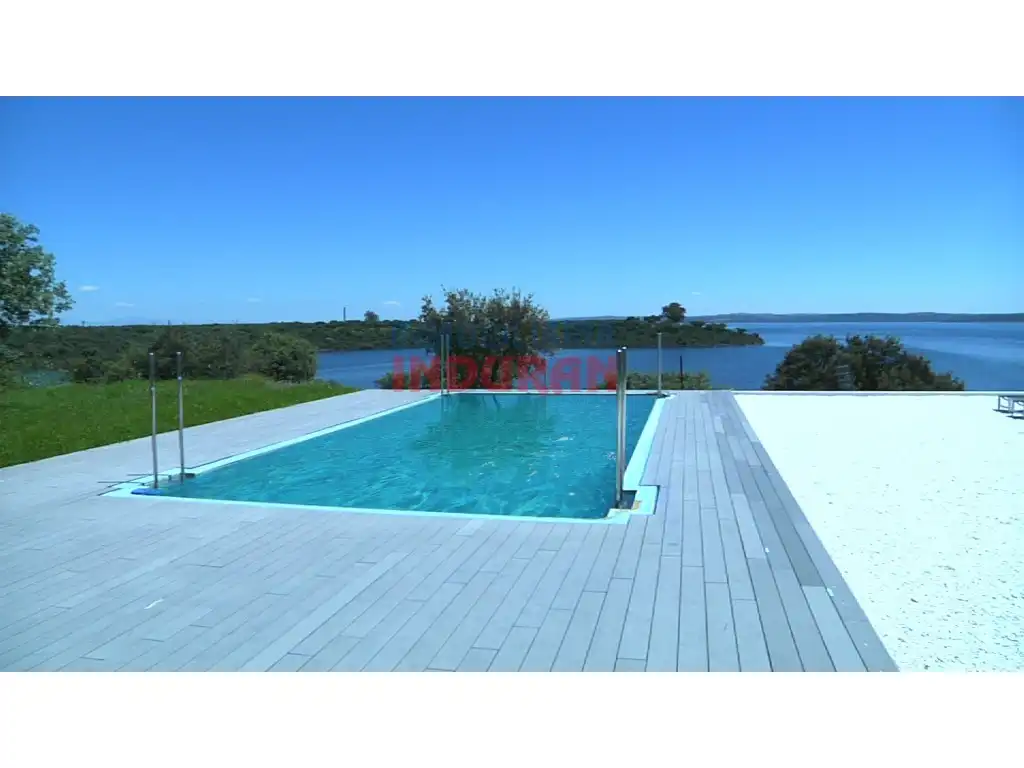 Piscina de Finca rústica en venta en Peraleda de la Mata
